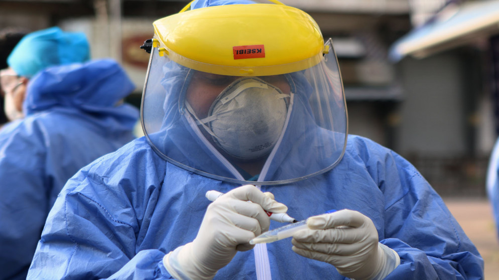 لجنة الأوبئة: أعداد المصابين اليومية لا