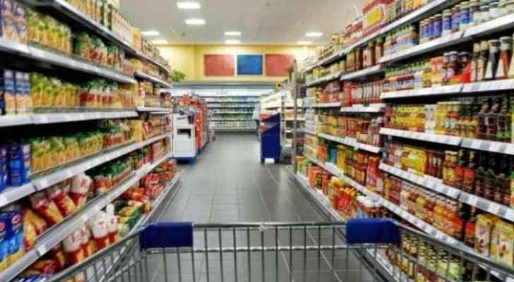 استعدادا لرمضان .. تجار يناقشون ظروفهم