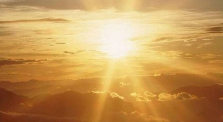 الخميس.. طقس شديد الحرارة والمئوية أعلى