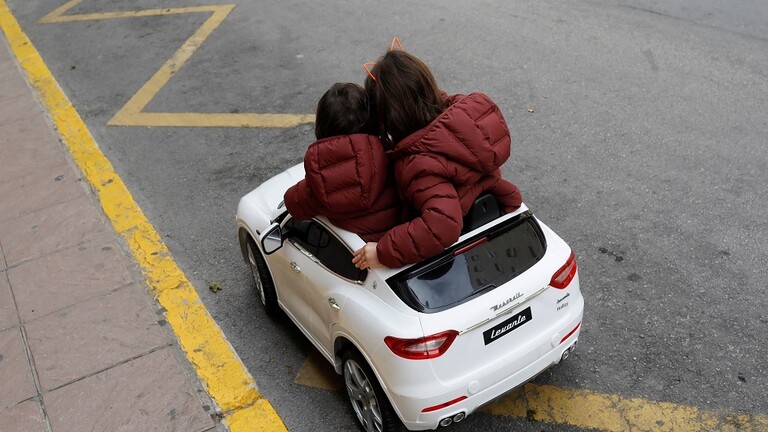 إسبانيا.. طفل من كل 6 عانى