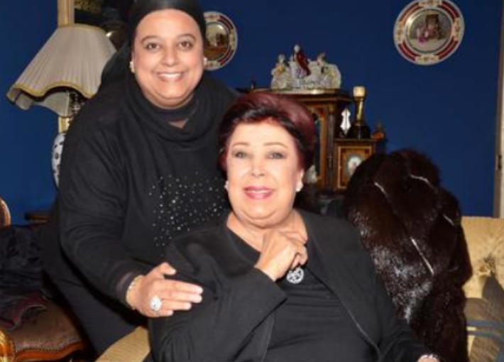 طلب من ابنة رجاء الجداوي بعد