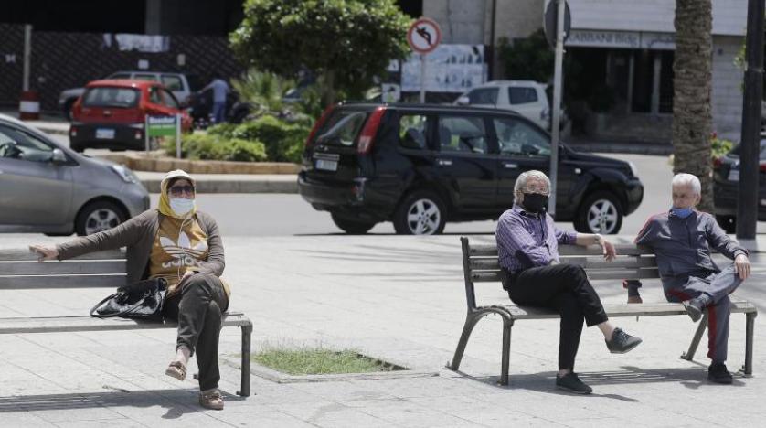 مسؤول لبناني: ارقام اصابات كورونا صادمة