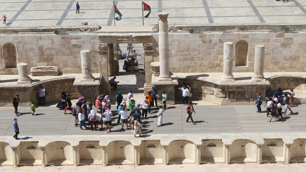 انخفاض الدخل السياحي 10.7% خلال الربع