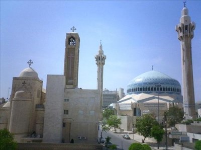 إعادة فتح المساجد والكنائس في الاردن