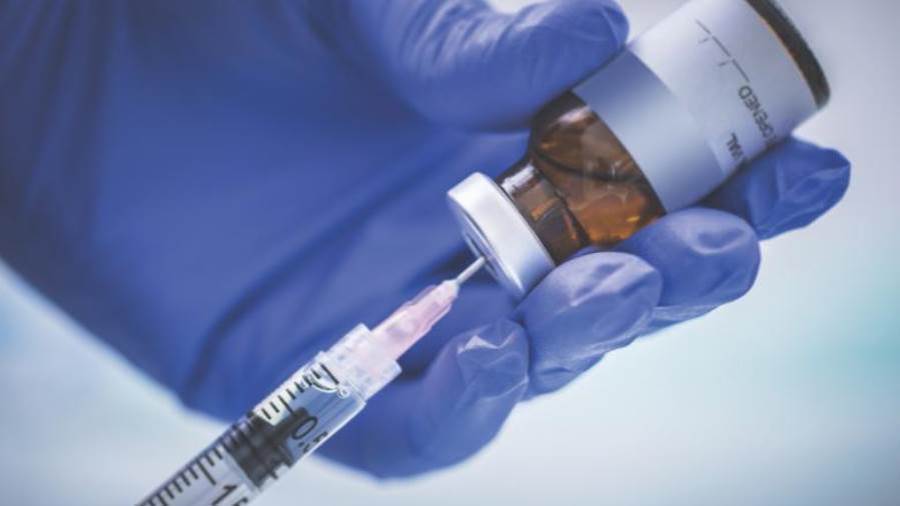 روسيا تصادق على أول دواء مضاد