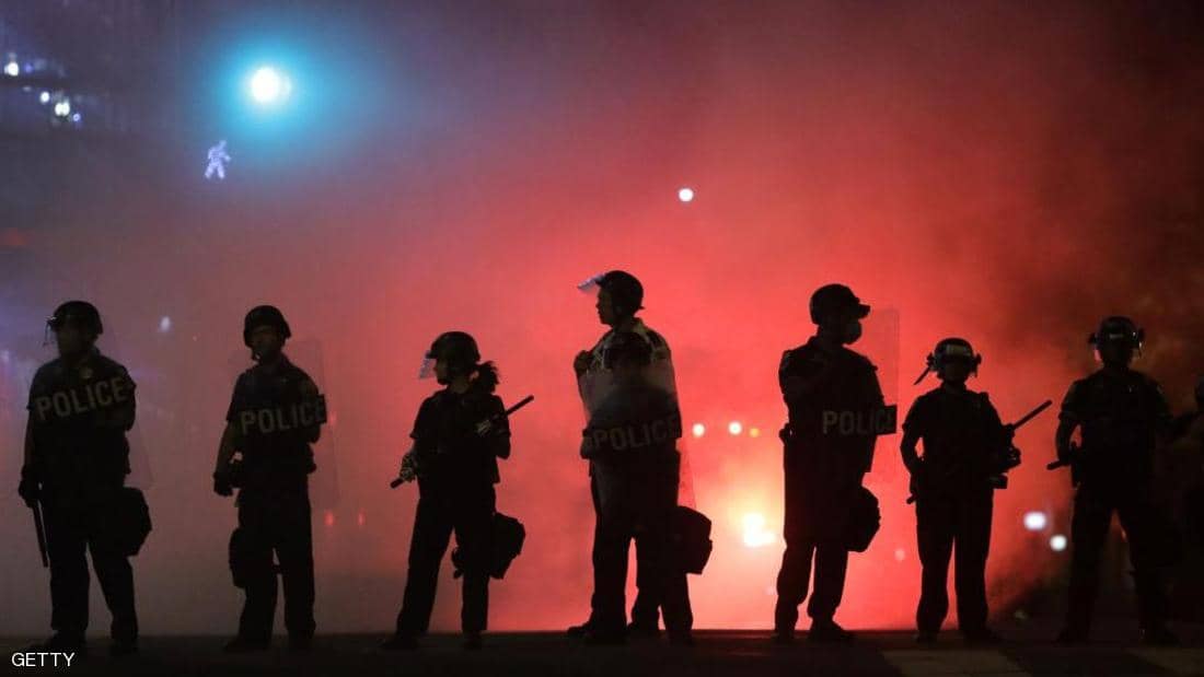 «20 دولارا».. صاحب المتجر الذي أبلغ