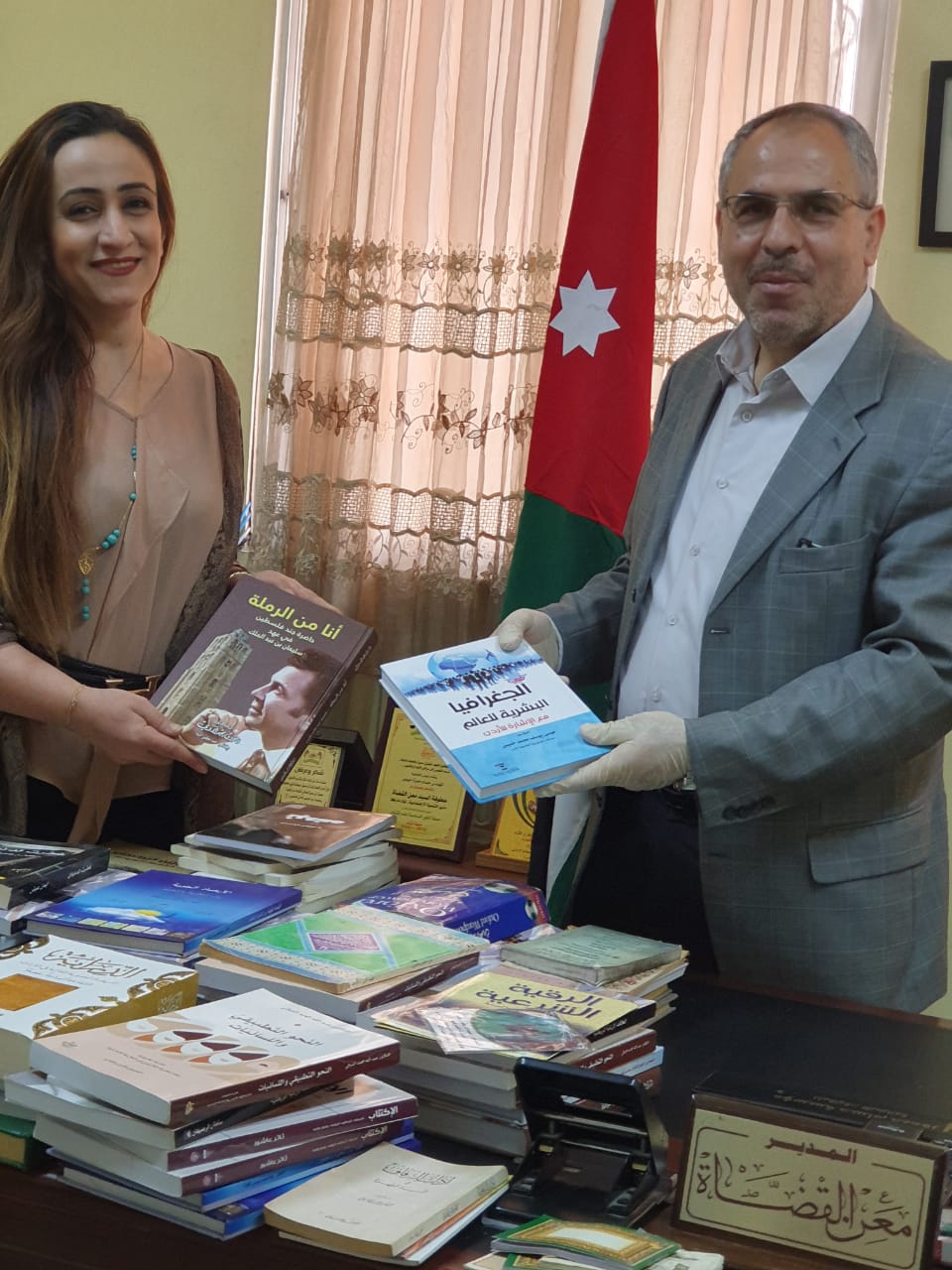 بادري تجعل من التباعد الاجتماعي وسيلة