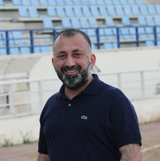 حوامدة: اللاعبون طالما أفرحونا.. فلا تتركوهم