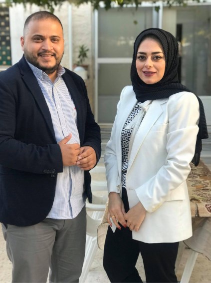 الزميل حسام نصار يهنئ خطيبته مجد