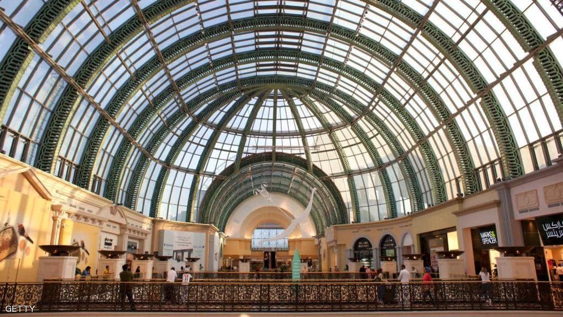 دبي تعلن موعد إعادة فتح مراكز