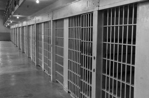 المجلس القضائي ينفي وجود 44 حدثا