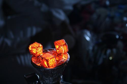 شروط تقديم «الأرجيلة» في المقاهي والمطاعم