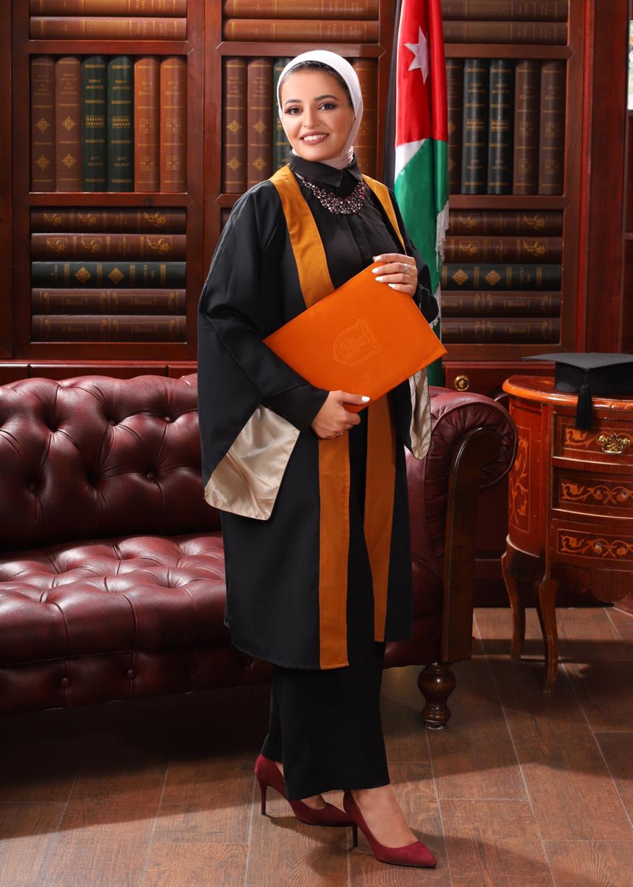 لين شواقفة.. مبارك البكالوريس