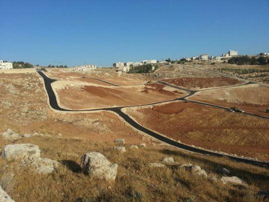 انخفاض أسعار الأراضي في الأردن بين