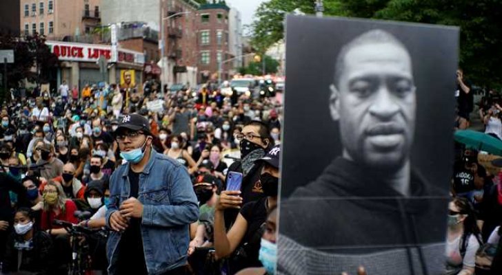 الصحة العالمية تدعم احتجاجات أمريكا: تظاهروا