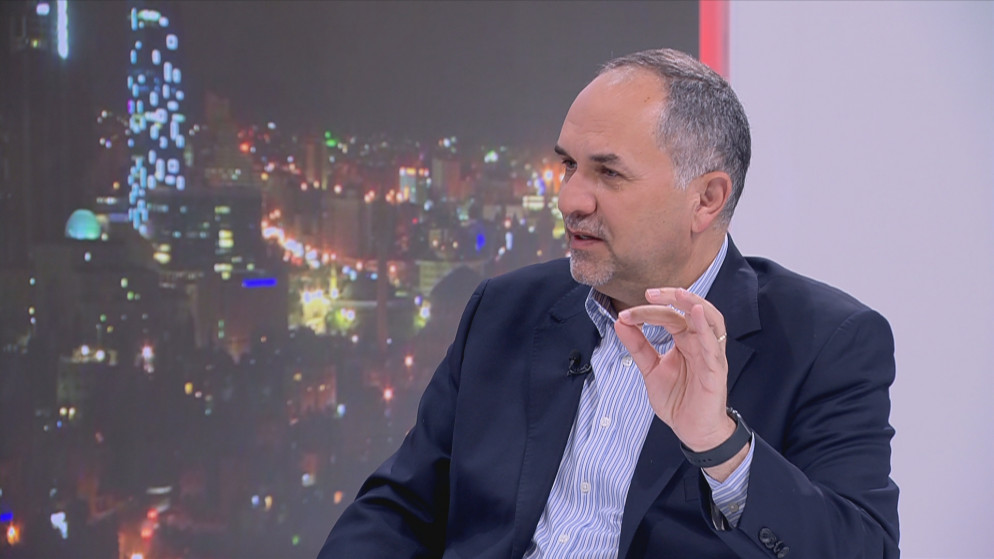 وزير العدل: ارتداء الإسوارة الإلكترونية اختياري