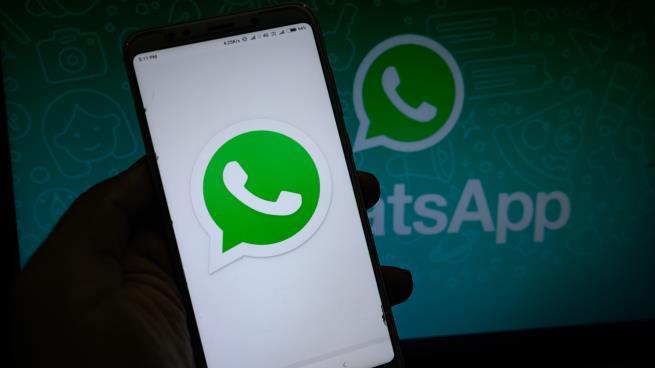 واتس اب يصلح ثغرة تكشف أرقام