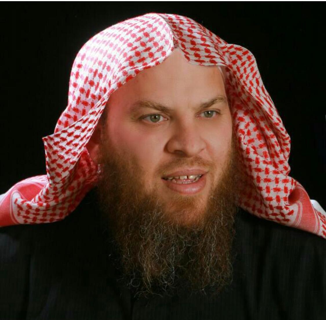 أسامة شحادة يكتب: العلم نقطة كثرها