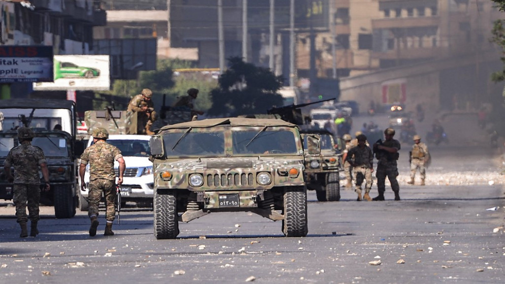 رئيس وزراء لبنان يتهم أطرافا بإفشال