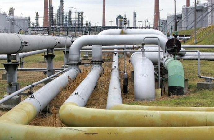 سعر النفط يعاود الارتفاع في آسيا