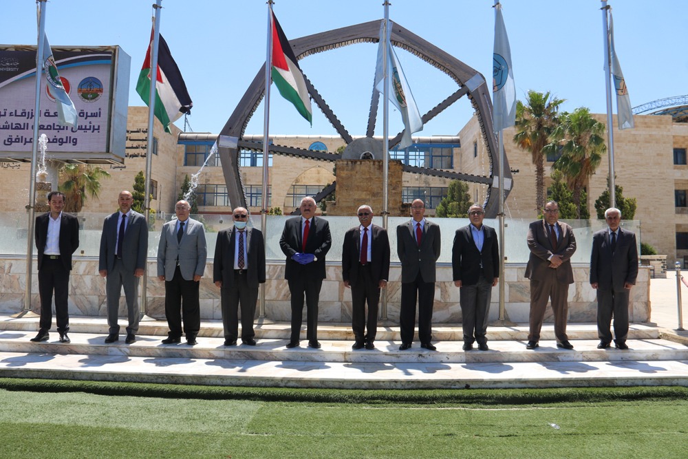 رئيس الجامعة الهاشمية يزور جامعة الزرقاء
