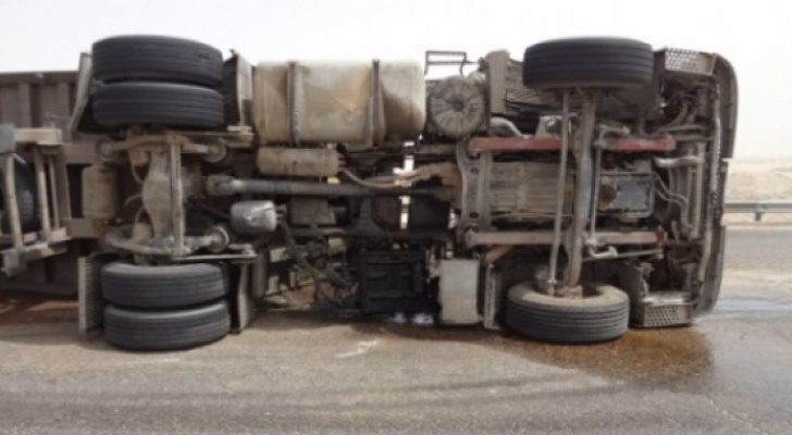 وفاة شخص في حادث تدهور قلاب