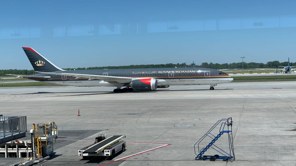 وصول طائرة تقل أردنيين عائدين من