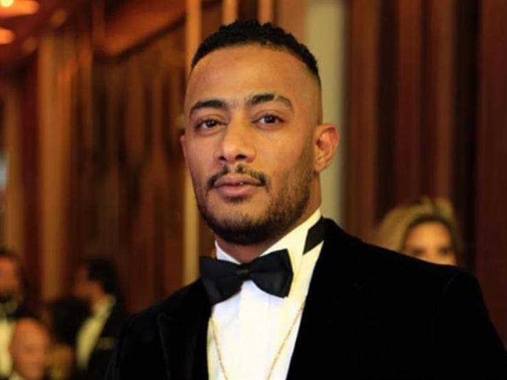 محمد رمضان يرد على متابع قال