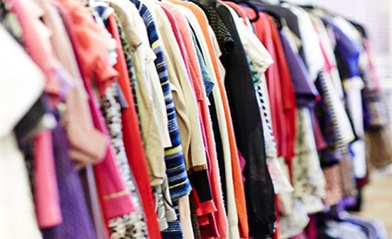 تجار الملابس يطالبون بتخفيض ضريبة المبيعات