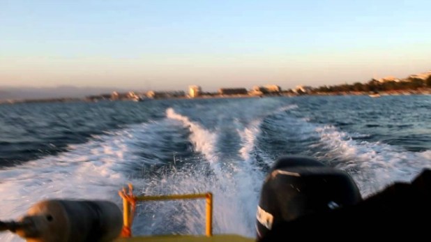 «عاصفة كورونا» تضرب قوارب العقبة الزجاجية