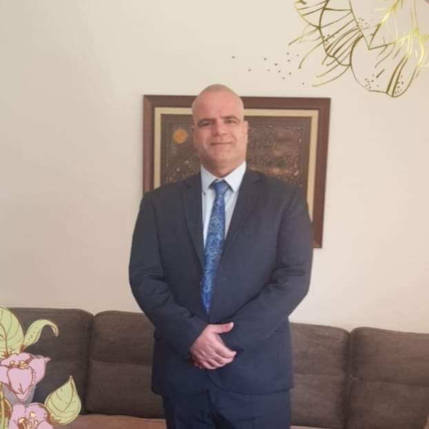 عزالدين أبو رمان يكتب: موظف الضريبة