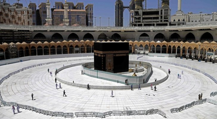 السعودية: تحديد أعمار الحجاج والأعداد لا