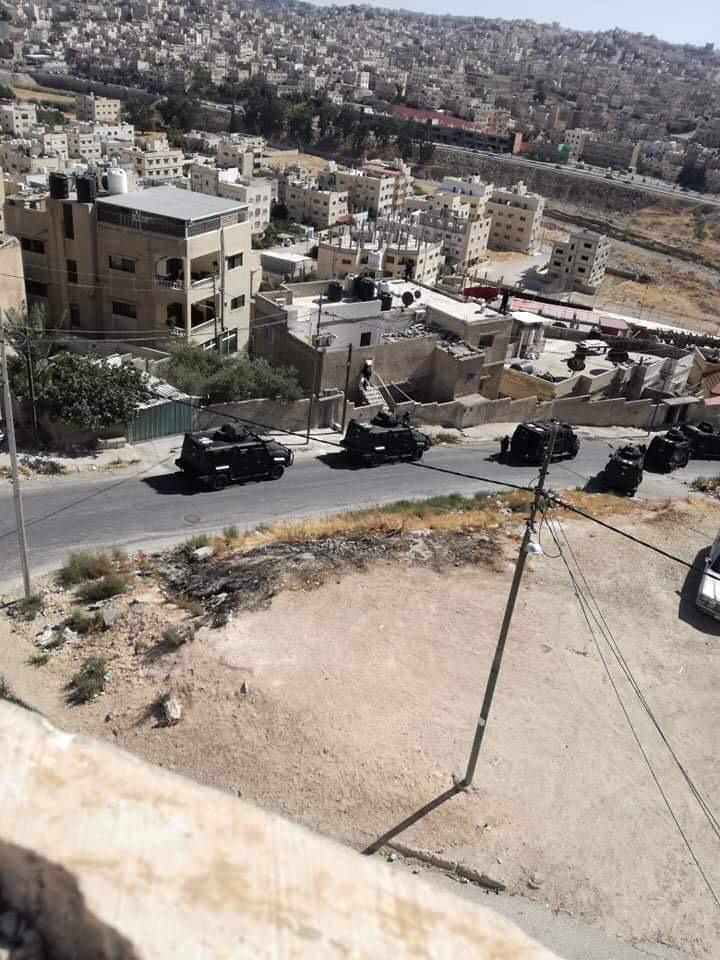 مداهمة أمنية لمكافحة الإرهاب في الزرقاء
