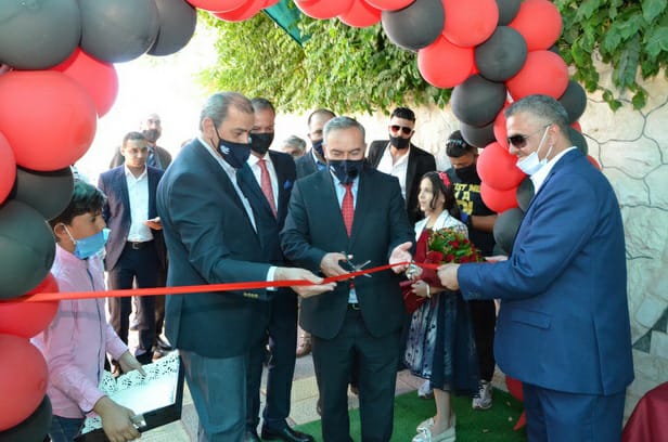 بريزات يفتتح الموسم الصيفي لنادي مدينة