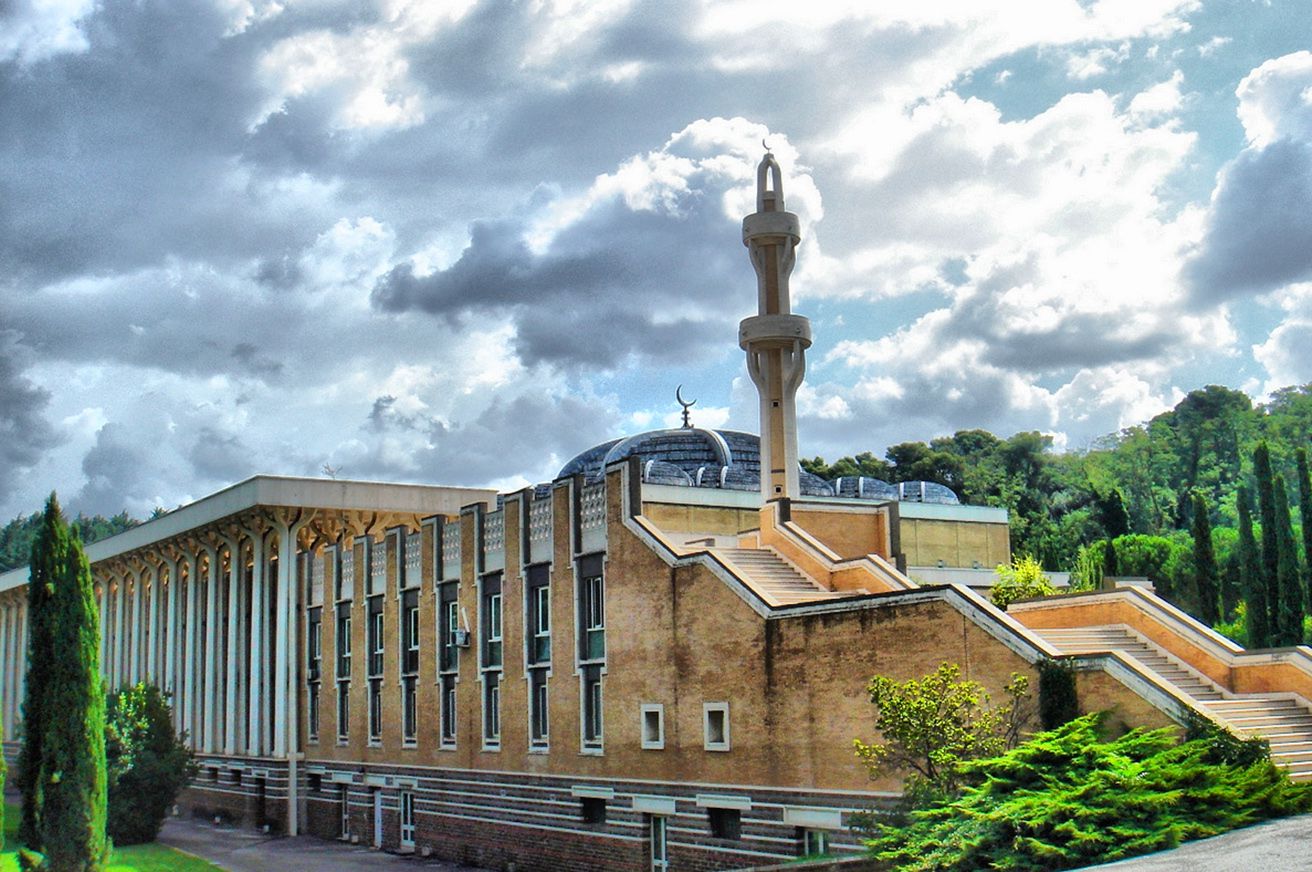 ايطاليا: فتح مسجد روما الكبير لصلاة