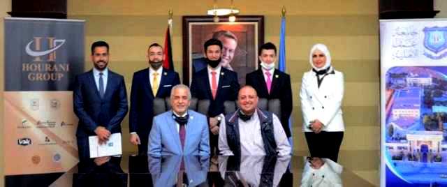 عمان الاهلية تقدم منحا دراسية كاملة