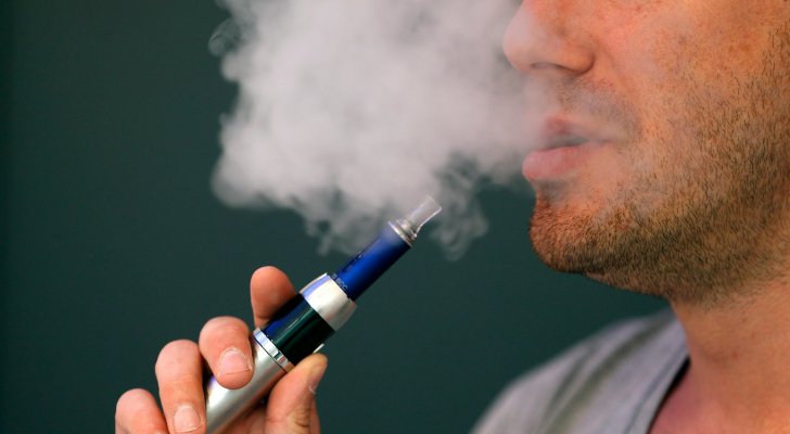 الكشف عن ضرر كبير للسجائر الإلكترونية