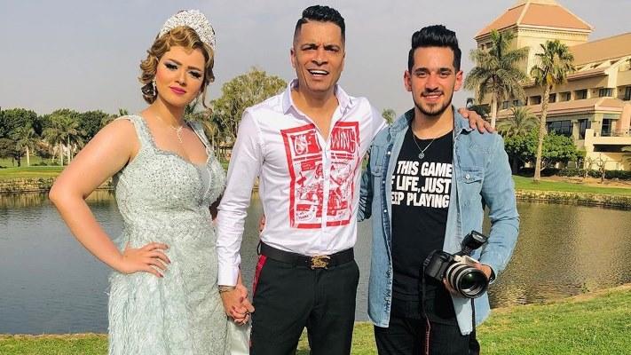 شاكوش ينفصل عن خطيبته بعد 3