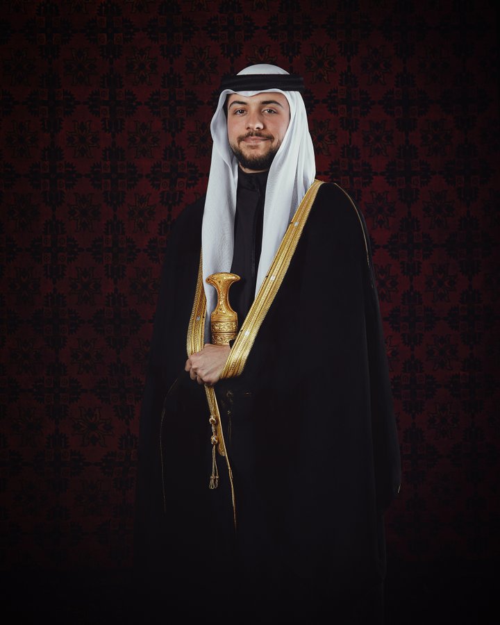 الديوان الملكي يهنئ الأمير الحسين