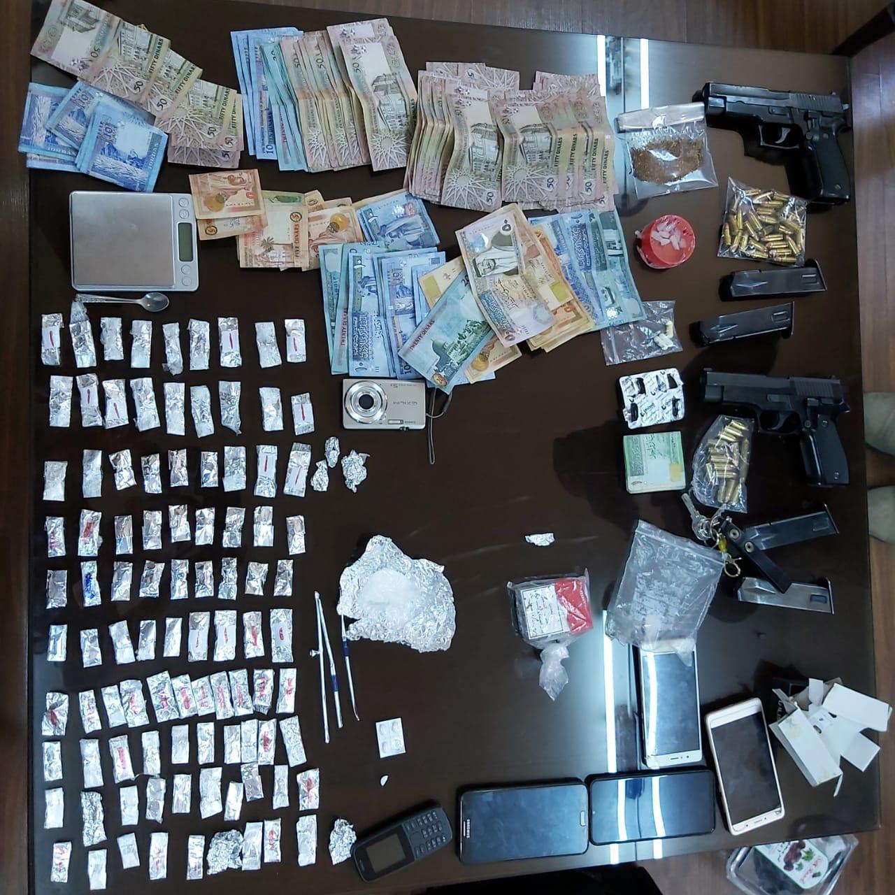 الكشف عن «شبكة لترويج المخدرات» في