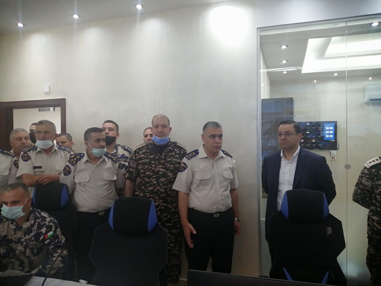 كاميرات مراقبة على صدور كوادر دوريات