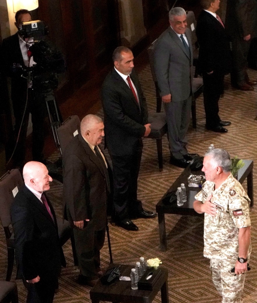 الملك يوجه القوات المسلحة إلى دعم