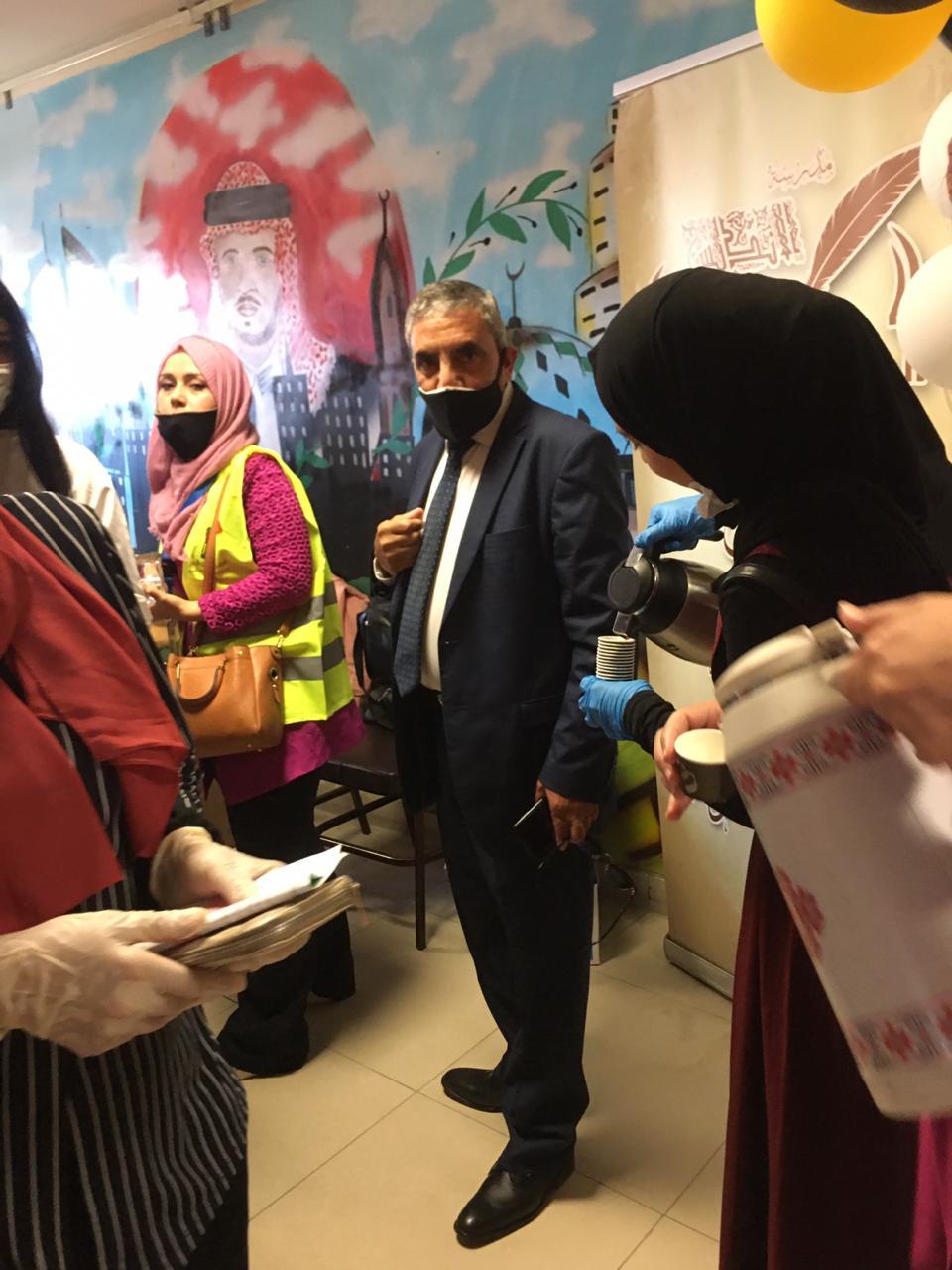 مدير تربية ماركا طايل المناصير يفتتح