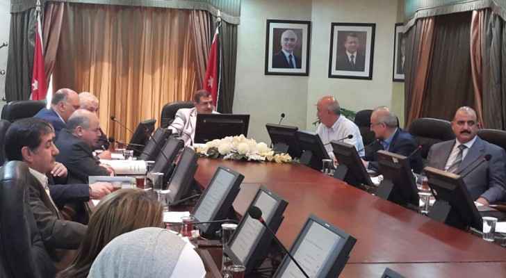 دبلوم فني لمن لم يتجاوز امتحان