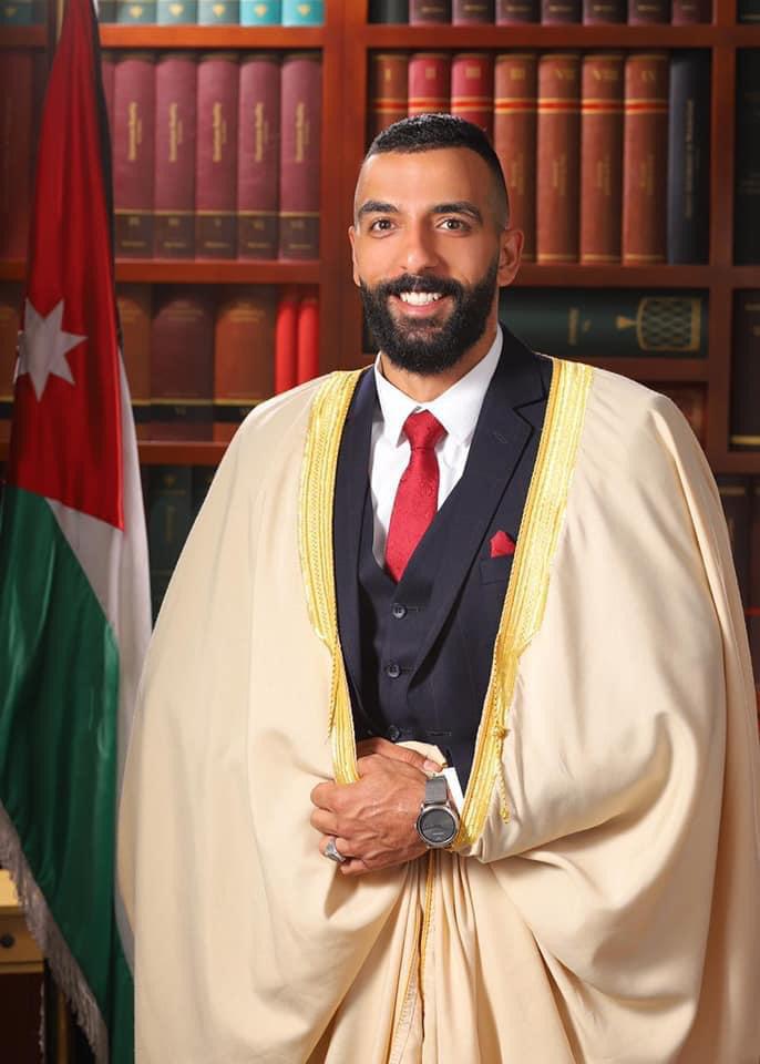 احمد الرفوع ،،، مبروك التخرج