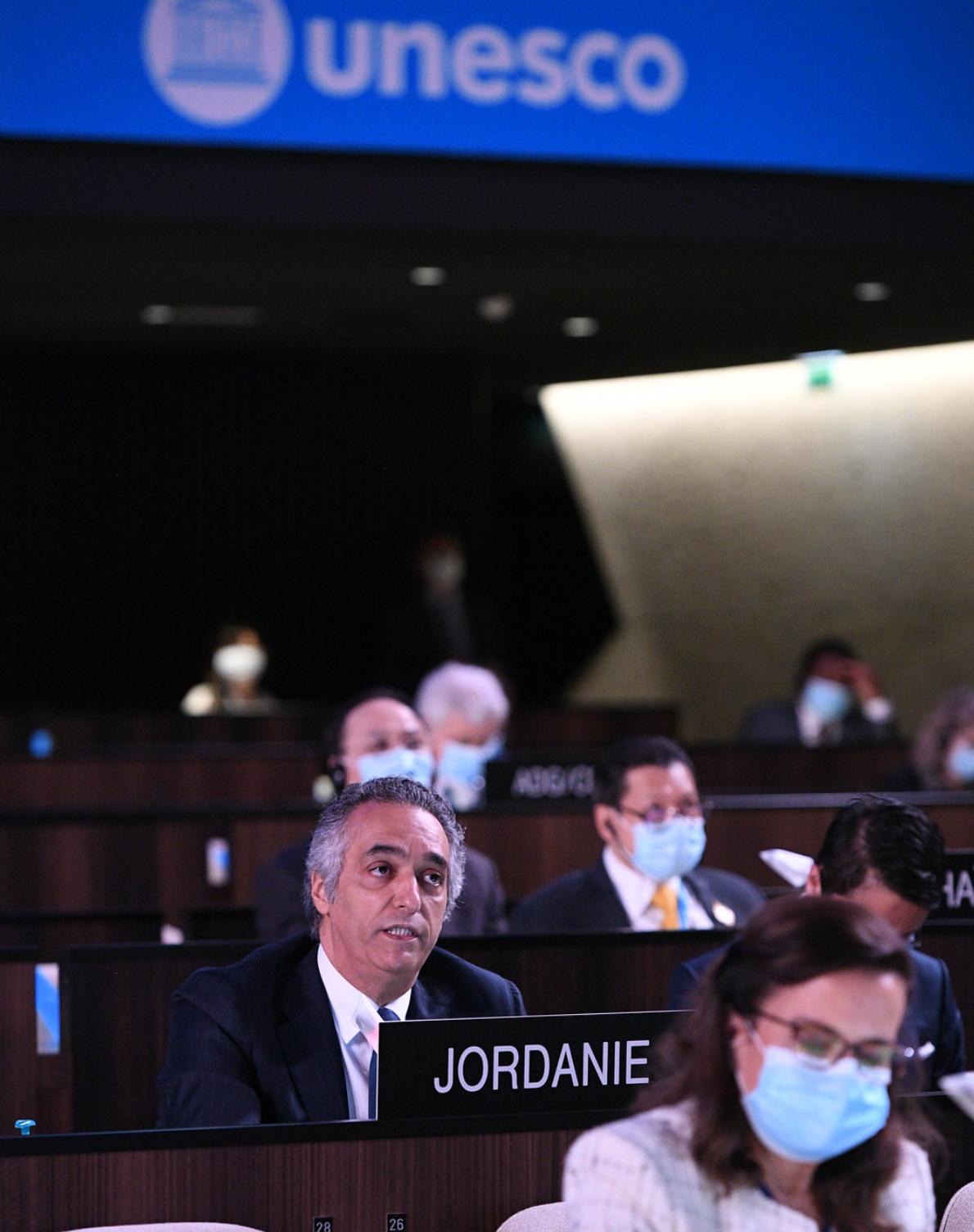 اليونسكو تقرر دعم المركز الدولي لضوء