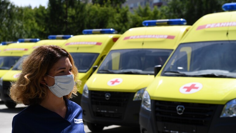 أكاديمي ينسف رواية »الموجة الثانية» للوباء