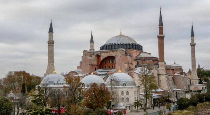 ما هي قصة آيا صوفيا التي