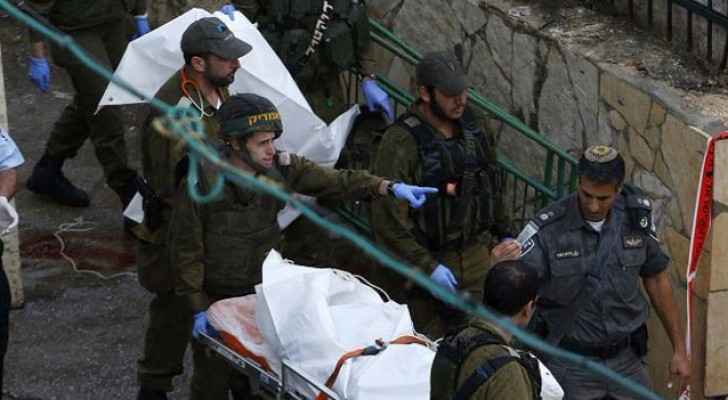 إصابة 4 إسرائيليين بعملية طعن في