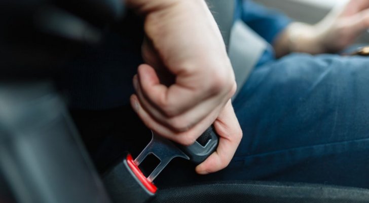 الدوريات الخارجية تنصح السائقين في الأردن: